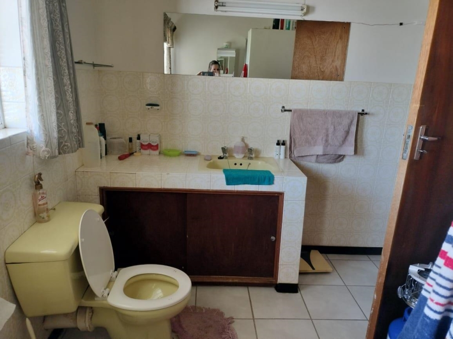 4 Bedroom Property for Sale in Bultfontein Free State